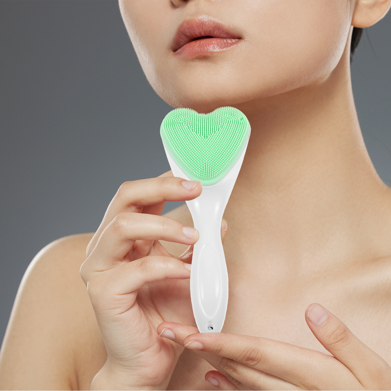 Cepillo de limpieza facial de  - Silicone Face Scrubber Electric reseña y precio